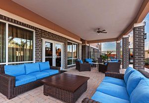 Courtyard I-10 West/park Row 3*